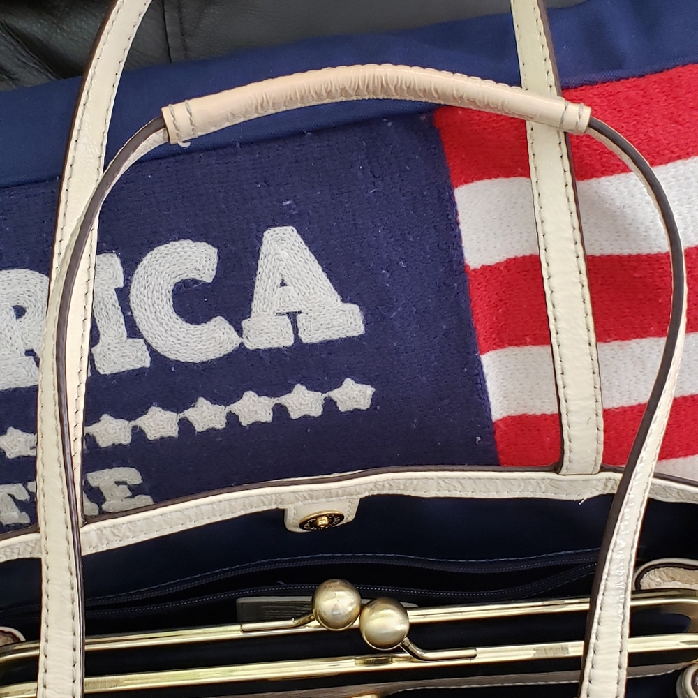 Coach bag - Picture 8 of 11